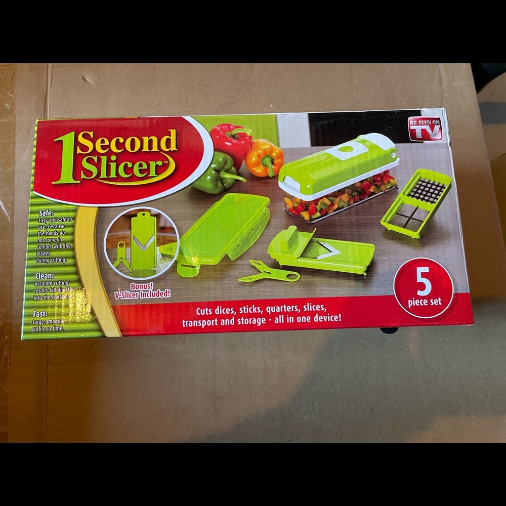 Brand New - 1 Second Slicer 5 Different Inserts - Dinner Prep Easy
